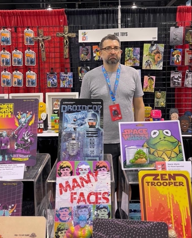 Dov making friends at San Diego Comic Con 2019.